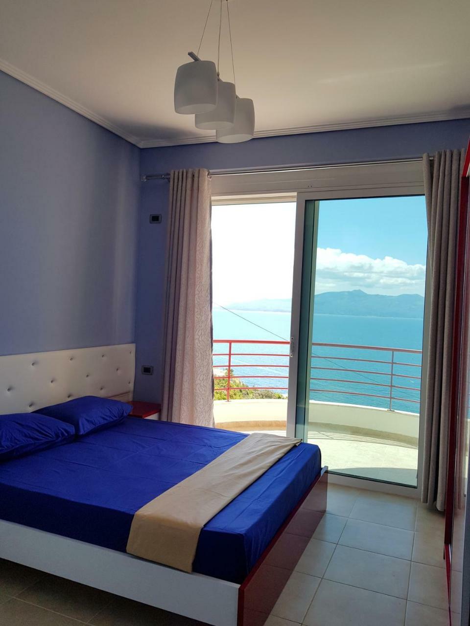 Apartment Of Beautiful Dreams Over The Sea Sarande Exterior photo